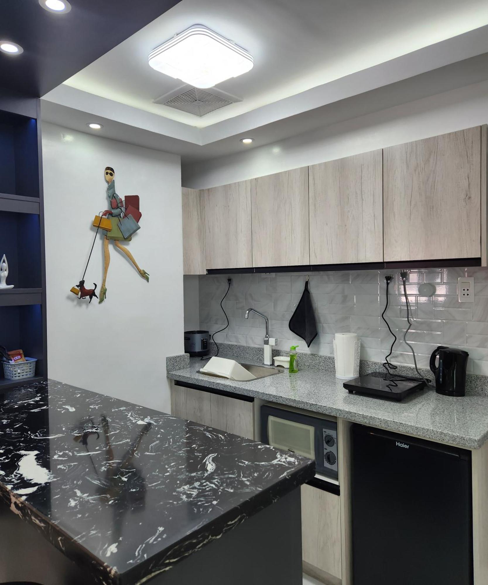 Condo Azur Suites B207 Near Airport, Netflix, Stylish, Cozy With Swimming Pool Lapu-Lapu City Zewnętrze zdjęcie