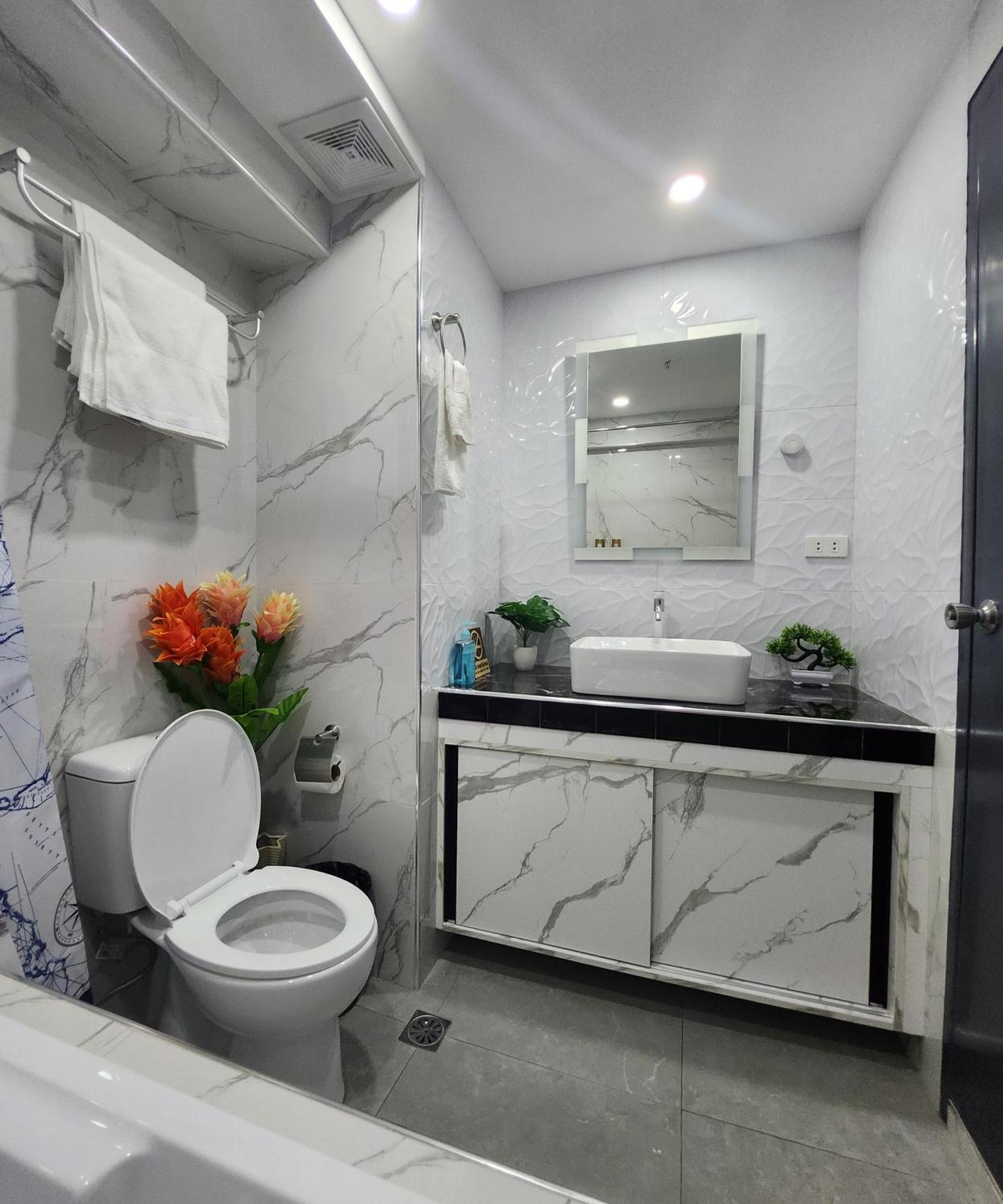 Condo Azur Suites B207 Near Airport, Netflix, Stylish, Cozy With Swimming Pool Lapu-Lapu City Zewnętrze zdjęcie